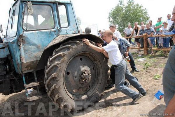 traktor-25-06-110000088.jpg