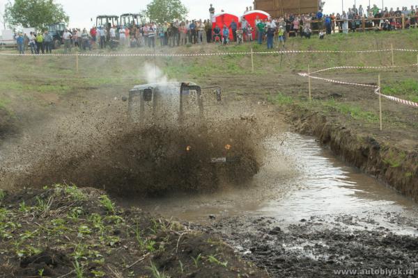 traktor-25-06-110000115.jpg
